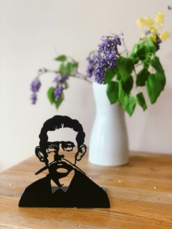 Alternative view of Bogstøtte: J. P Jacobsen